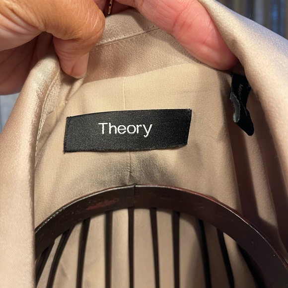 Theory one button/seashell blazer - Picture 6 of 8